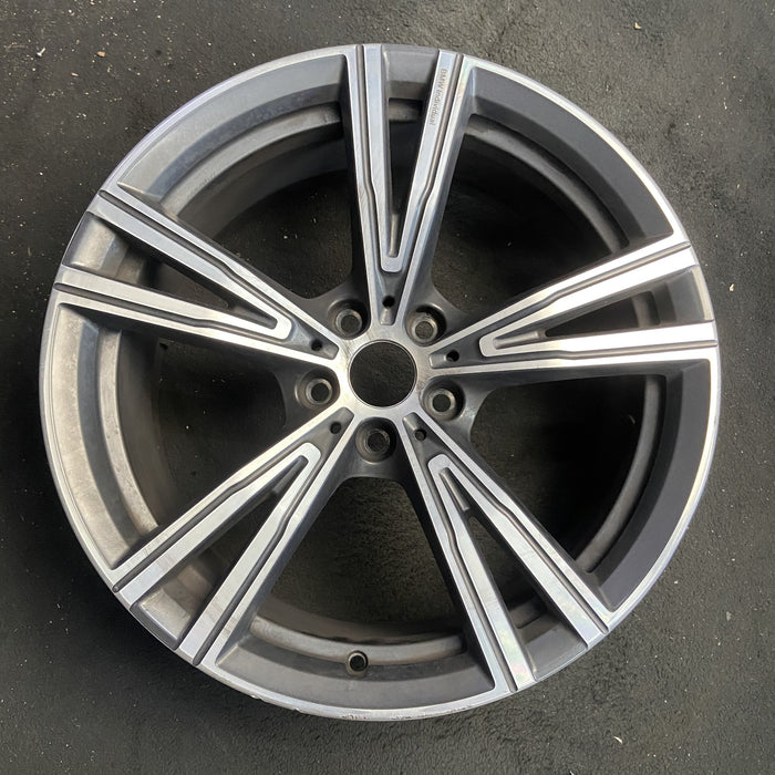 19" BMW 330e 21-24 19x8, , V spoke Original OEM Wheel Rim - Additional View