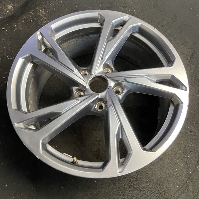 20" E-TRON GT 22-24 20x9 silver Original OEM Wheel Rim