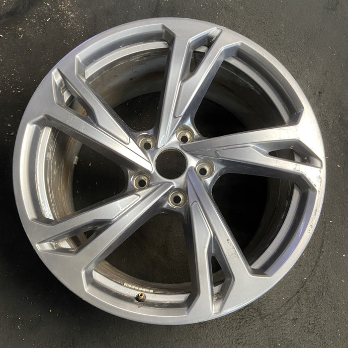 20" E-TRON GT 22-24 20x11, silver Original OEM Wheel Rim - Additional View