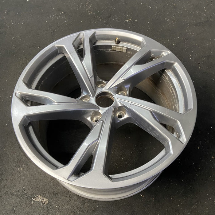 20" E-TRON GT 22-24 20x11 silver Original OEM Wheel Rim