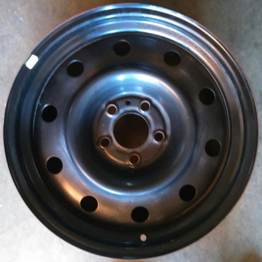 17" 300 05-10 17x7, steel, w/o Original OEM Wheel Rim - Front View