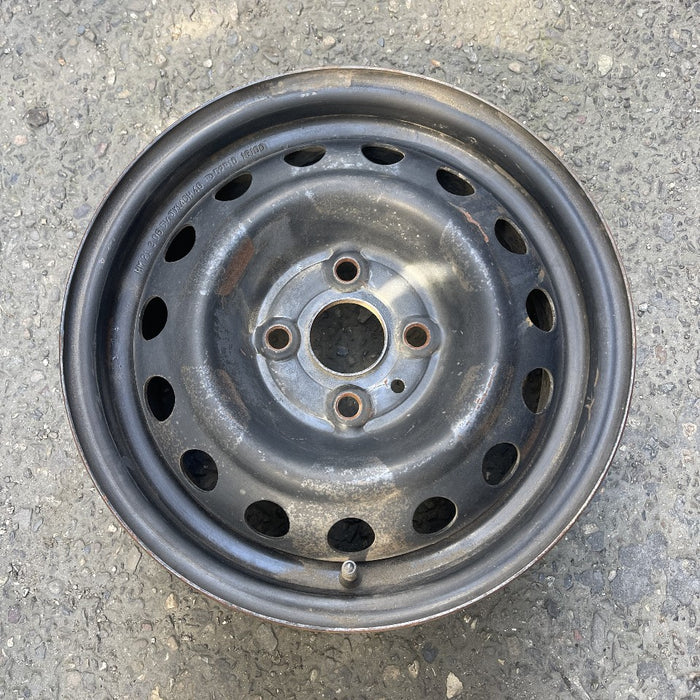 14" ACCENT 06 1.6L DOHC Canada market Sdn 4 Dr 14x5.5 steel Original OEM Wheel Rim