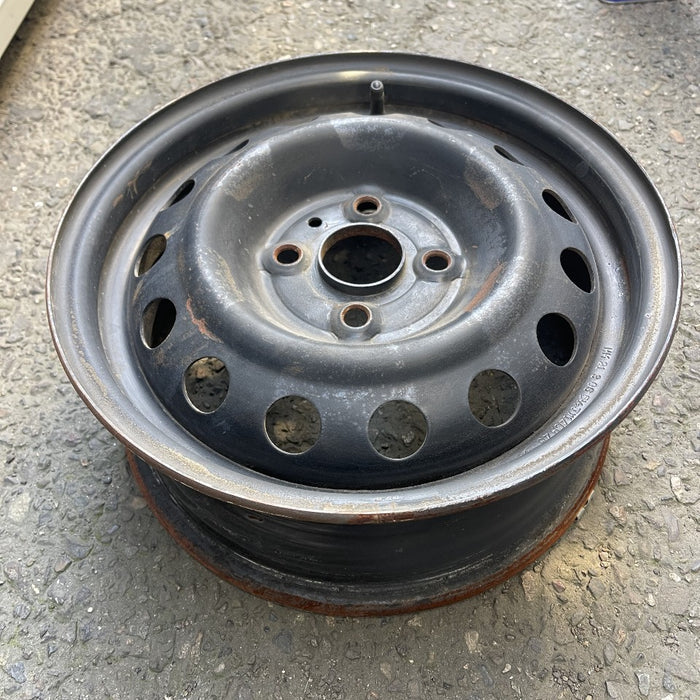 14" ACCENT 06 1.6L DOHC Canada market Sdn 4 Dr 14x5.5 steel Original OEM Wheel Rim