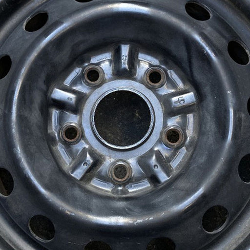 14" CAMRY 00 14x5.5 Original OEM Wheel Rim - Angle View