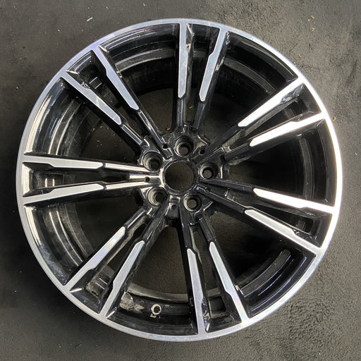 20" BMW M5 18 20x9.5, machined spoke face Original OEM Wheel Rim - Additional View