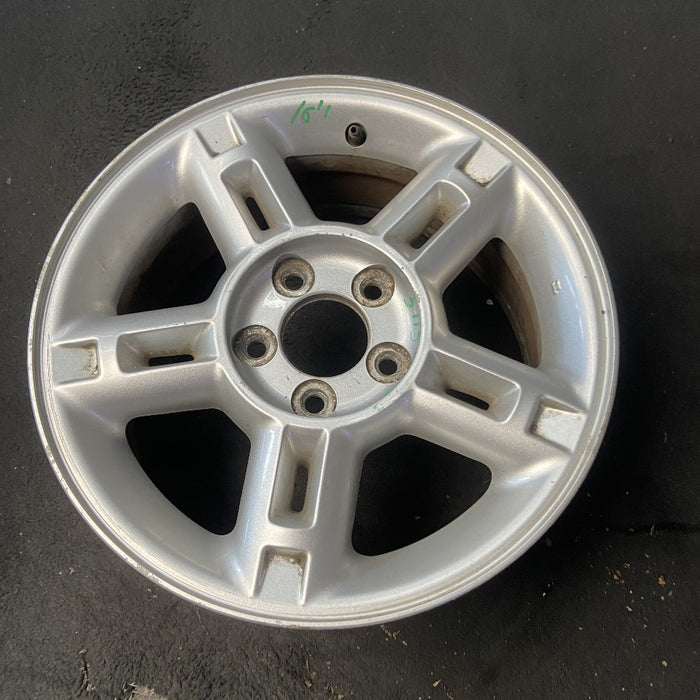 16" EXPLORER 02-03 4 Dr exc. Sport Trac; 16x7 aluminum 5 double spokes w/openings in spokes sparkle silver finish Original OEM Wheel Rim