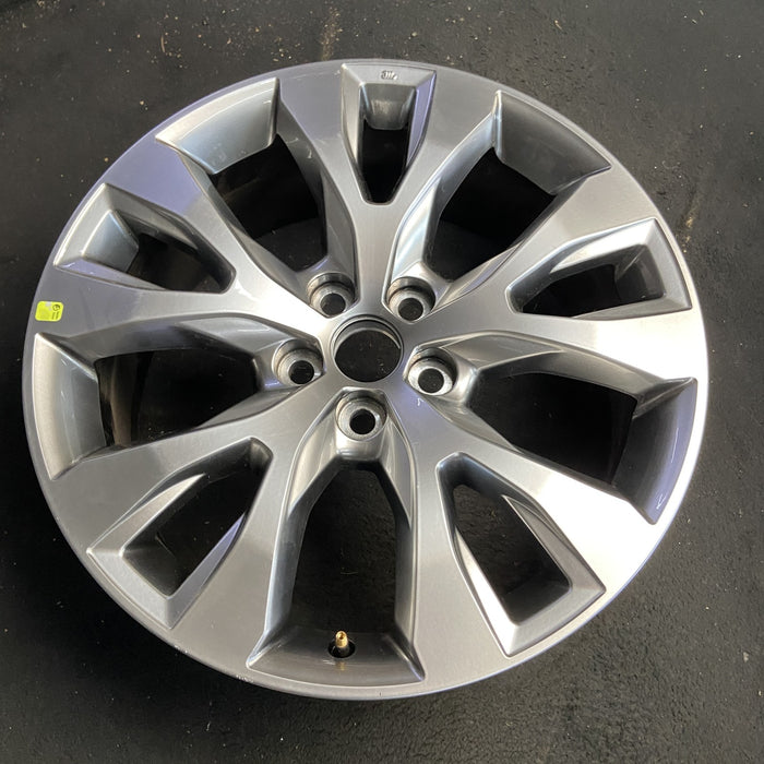 20" GRAND HIGHLANDER 24-25 20x8 , , Y spoke, silver Original OEM Wheel Rim - View 7