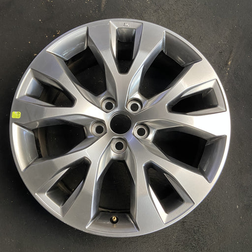 20" GRAND HIGHLANDER 24-25 20x8 , , Y spoke, silver Original OEM Wheel Rim - Additional View