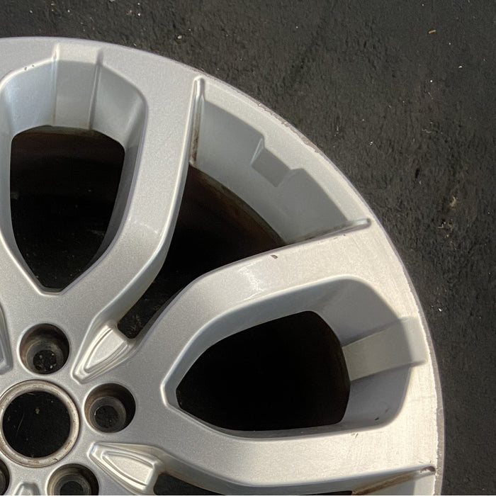 20" EVOQUE 12-16 alloy 20x8 5 spoke U shaped silver Original OEM Wheel Rim