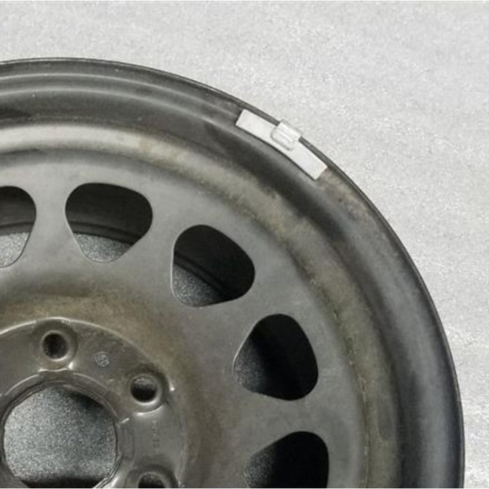 17" COLORADO 23-25 17x8, steel, opt RD6 Original OEM Wheel Rim - Close-Up Detail