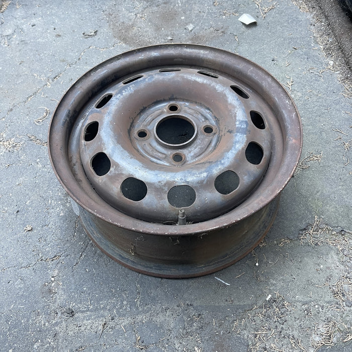 14" CONTOUR 95-97 14x5.5, steel Original OEM Wheel Rim - View 7