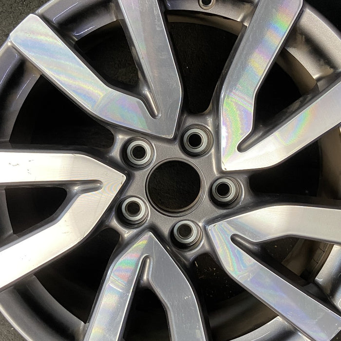 18" PILOT 19 18x8 alloy 5 V spoke factory installed w/machined face Original OEM Wheel Rim
