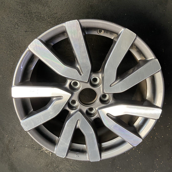 18" PILOT 19 18x8 , 5 V spoke , w/machined face Original OEM Wheel Rim - View 7