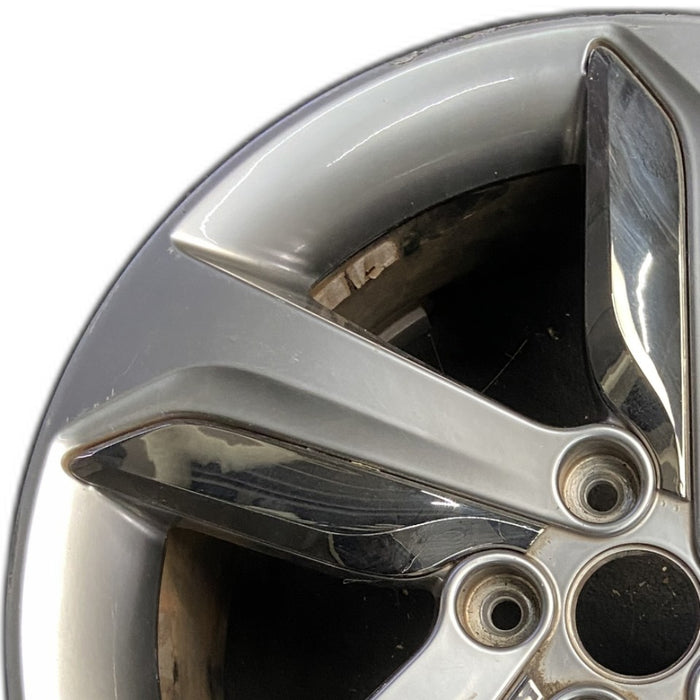 18" VELOSTER 13 18x7.5 w/o body color accents; w/chrome inserts turbo Original OEM Wheel Rim