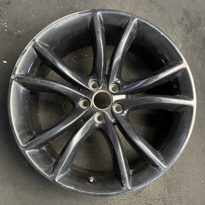 20" CHALLENGER 16-17 20x8 , 5 V spoke, Original OEM Wheel Rim - Additional View