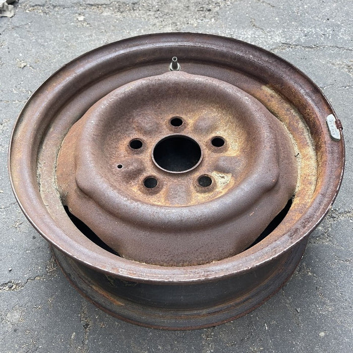 14" COMET 72 5 stud 14x5.5 Original OEM Wheel Rim
