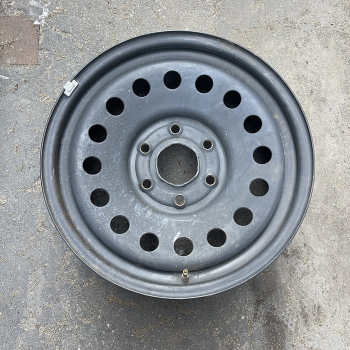 17" AVALANCHE 1500 07-10 17x7.5", steel, 16 hole Original OEM Wheel Rim - Additional View