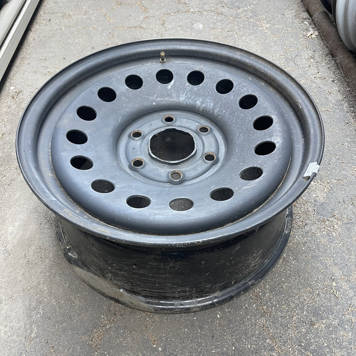 17" AVALANCHE 1500 07-10 17x7.5", steel, 16 hole Original OEM Wheel Rim - View 8