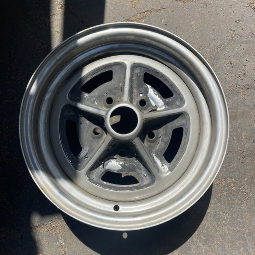 14" APOLLO 73-75 14x6, chrome Original OEM Wheel Rim - Additional View