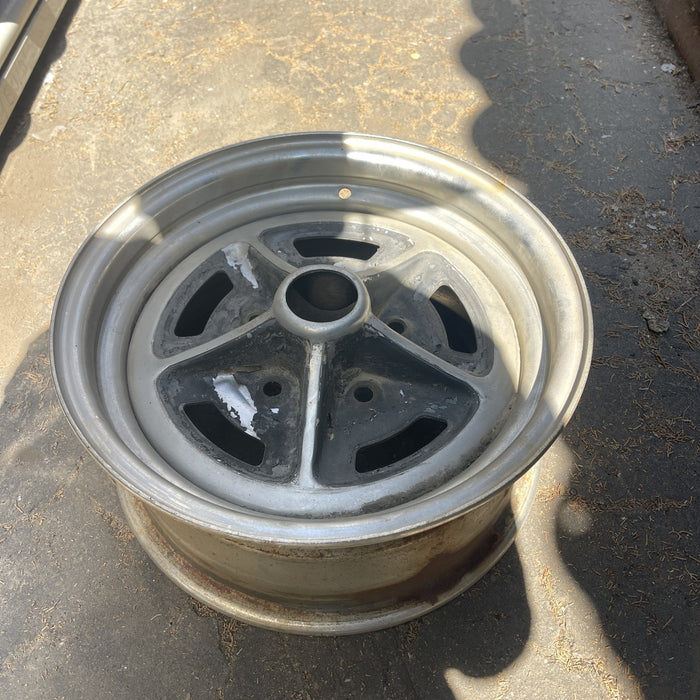 14" APOLLO 73-75 14x6, chrome Original OEM Wheel Rim - View 8