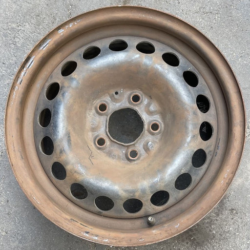 15" MALIBU 04-05 VIN Z , 15x6.5, steel Original OEM Wheel Rim - Front View