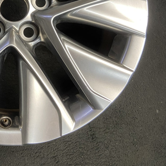 19" MIRAI 21-25 19x8 5 V spoke silver Original OEM Wheel Rim