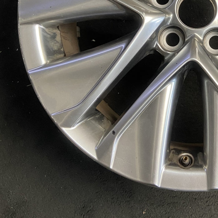 19" MIRAI 21-25 19x8 5 V spoke silver Original OEM Wheel Rim