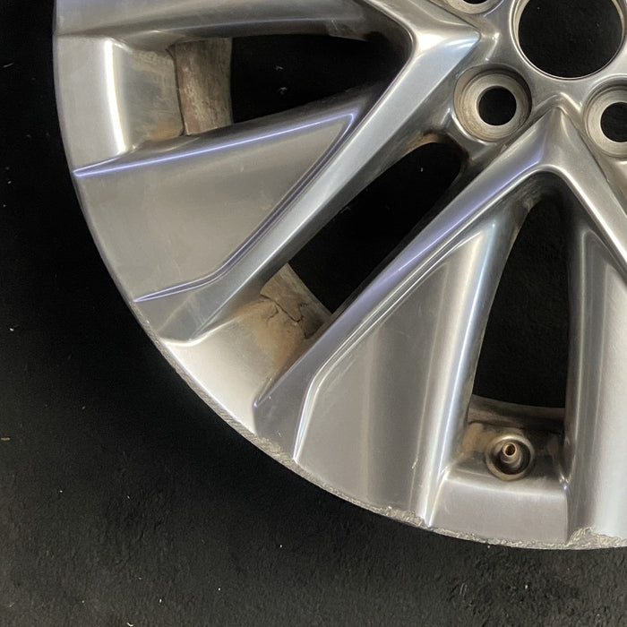 19" MIRAI 21-25 19x8 5 V spoke silver Original OEM Wheel Rim