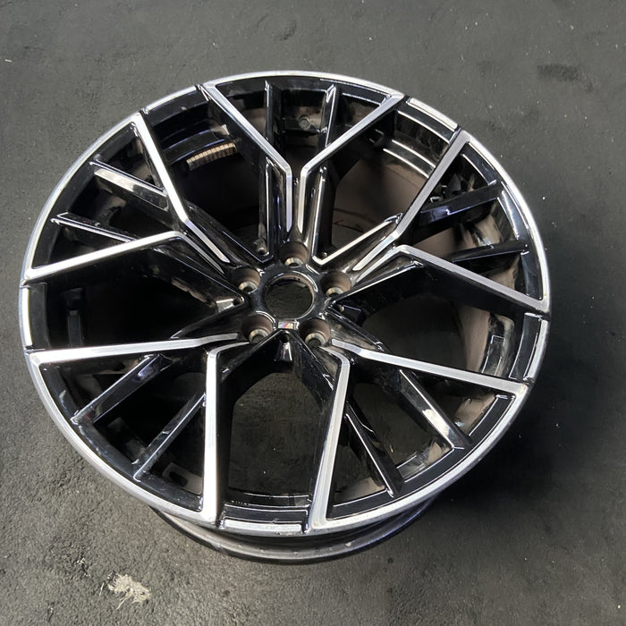 20" M8 20-21 20x10.5, 20 spoke , w/o competition package Original OEM Wheel Rim - View 8