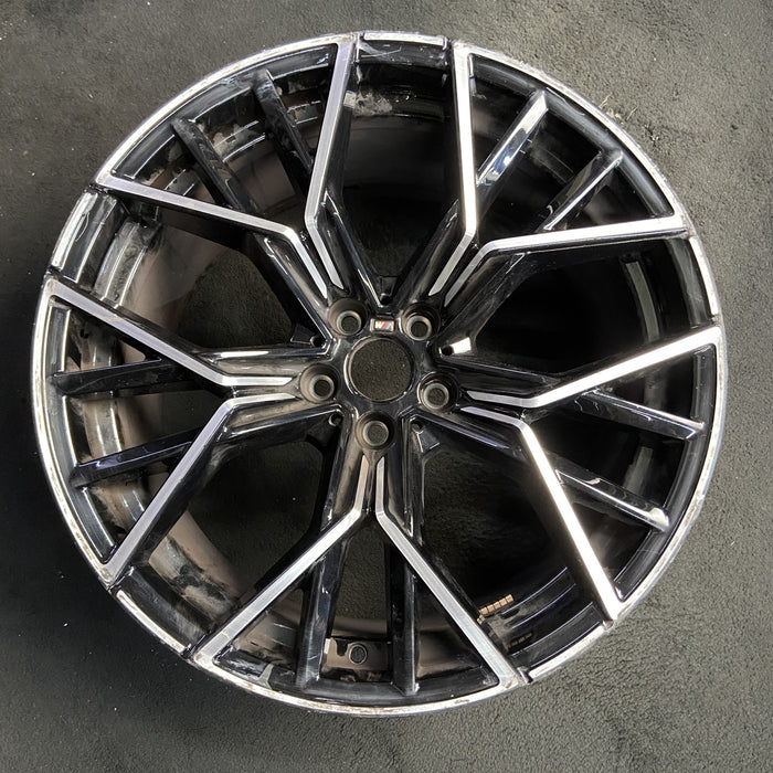 20" M8 20-21 20x10.5, 20 spoke , w/o competition package Original OEM Wheel Rim - Additional View