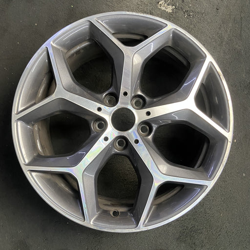 18" BMW X1 16-20 18x7.5 , , solid Y spoke Original OEM Wheel Rim - Additional View