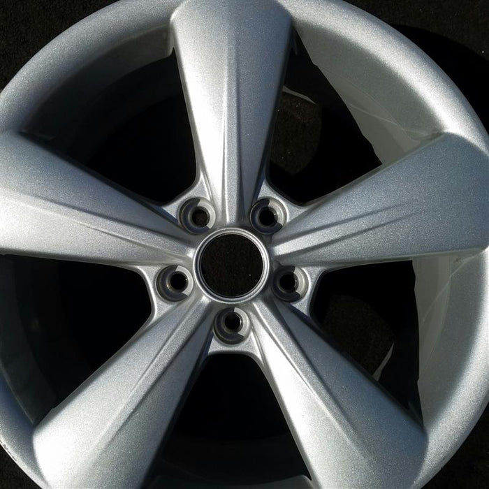 18" MUSTANG 13-14 18x8 , 5 spoke Original OEM Wheel Rim - Angle View