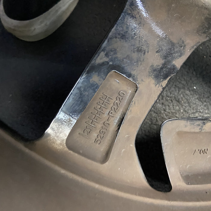 18" SPORTAGE 23-25 gasoline, 18x7.5 , machined face Original OEM Wheel Rim - View 9