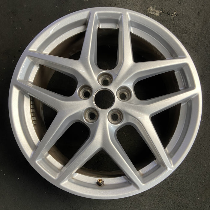 18" EDGE 21-23 18x8 , 10 spoke , Y spoke design Original OEM Wheel Rim - Additional View