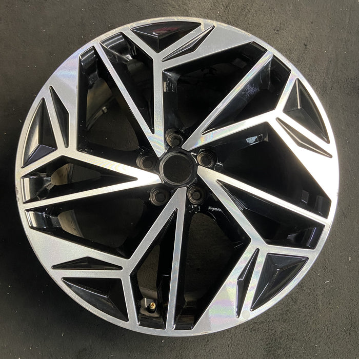 20" IONIQ 6 23-25 20x8.5 Original OEM Wheel Rim - Additional View