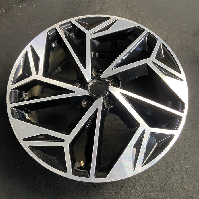 20" IONIQ 6 23-25 20x8.5 Original OEM Wheel Rim - View 7