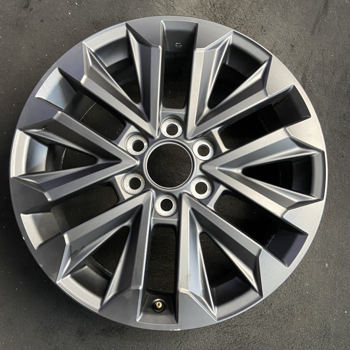 20" LAND CRUISER 24 20x7.5 Original OEM Wheel Rim - Additional View