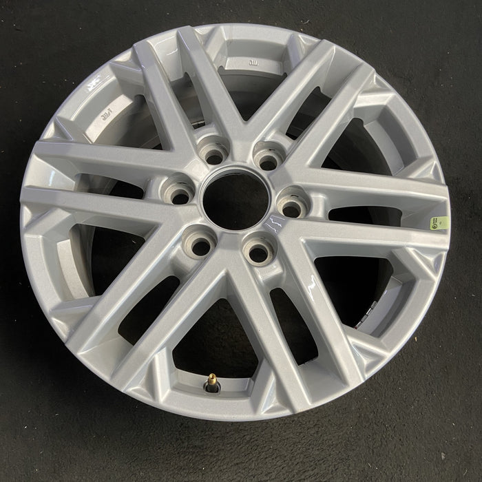 18" SEQUOIA 23-24 18x7.5, 6 double spoke, silver Original OEM Wheel Rim - View 7