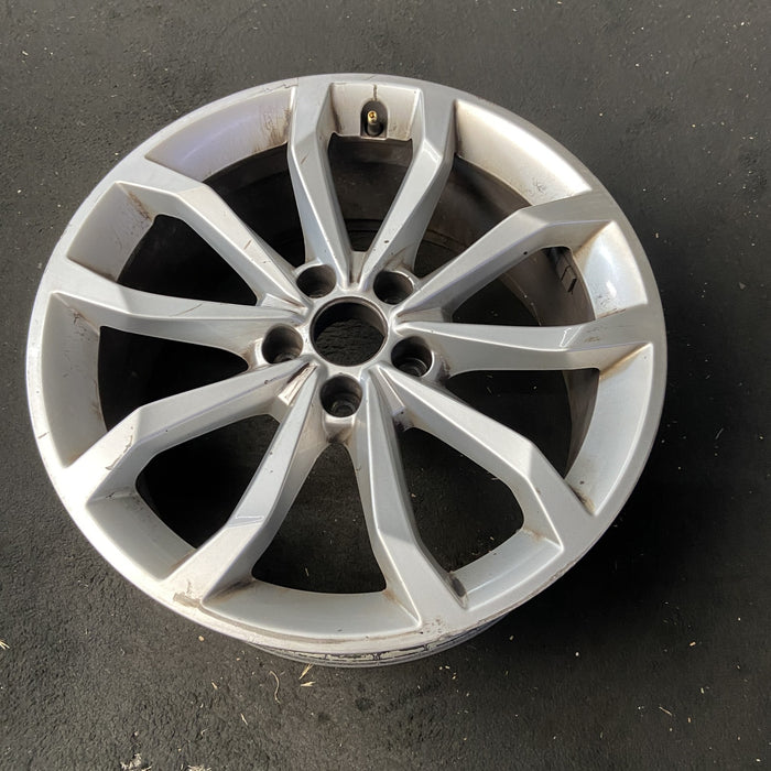 18" AUDI A4 19 18x8 , 10 V spoke Original OEM Wheel Rim - View 8