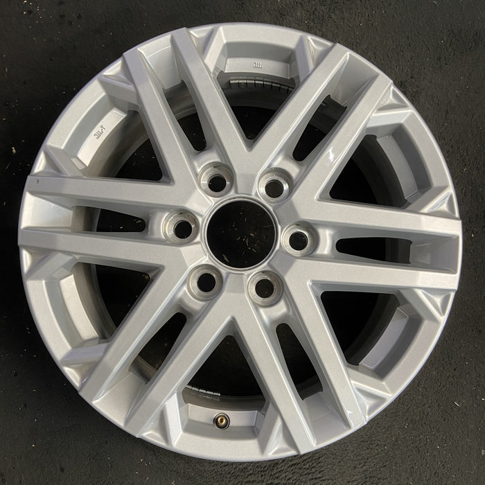 18" SEQUOIA 23-24 18x7.5, 6 double spoke, silver Original OEM Wheel Rim - Additional View