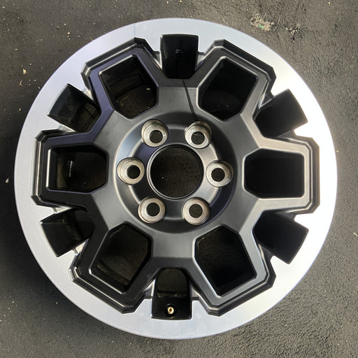 18" 4 RUNNER 25 18x7.5, machined finish Original OEM Wheel Rim - Additional View