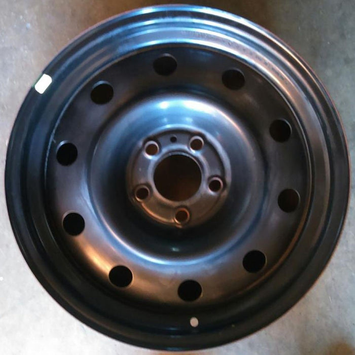 17" 300 05-10 17x7, steel, w/o Original OEM Wheel Rim - Front View