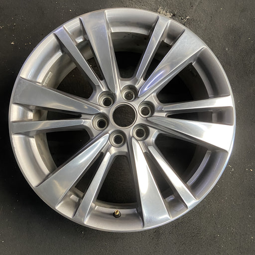 20" XT5 20-25 20x8, 6 split spoke Original OEM Wheel Rim - Additional View