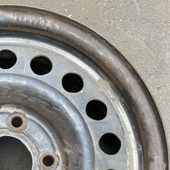 15" DEVILLE 89-90 15x6, steel Original OEM Wheel Rim - Close-Up Detail