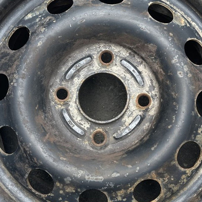 14" FOCUS 00-04 14x5.5 Original OEM Wheel Rim - Angle View