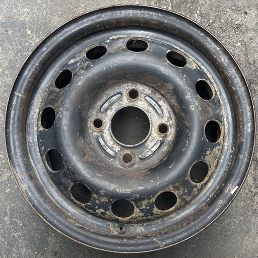 14" FOCUS 00-04 14x5.5 Original OEM Wheel Rim - Front View