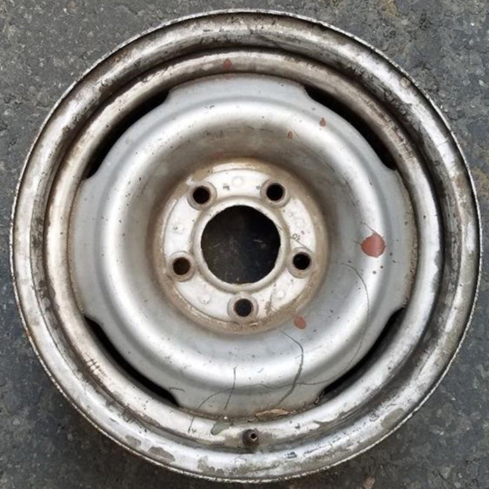 15" CHEVROLET 1500 PICKUP 88-91 model VIN C , 15x7, 4 slot Original OEM Wheel - Front View