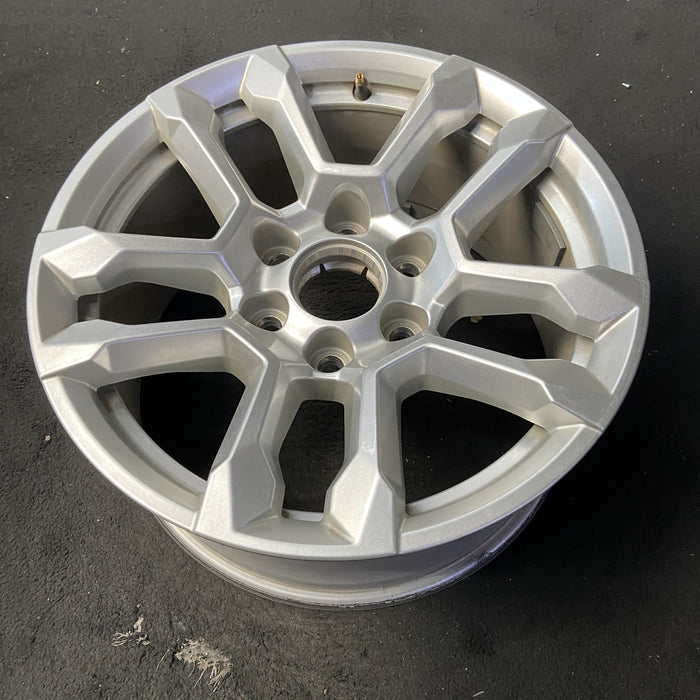 18" SIERRA 1500 PICKUP 23-24 18x8.5, 10 spoke, silver Original OEM Wheel Rim - View 8