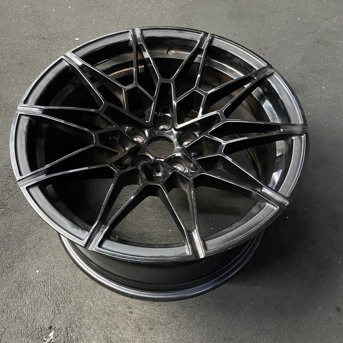 19" BMW M3 21-25 19x9.5, , diamond spoke, w/o machined face Original OEM Wheel - View 8