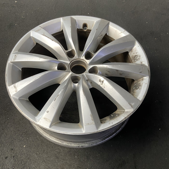 17" TIGUAN 09-11 17x7, 10 spoke, w/o raised edge Original OEM Wheel Rim - View 8